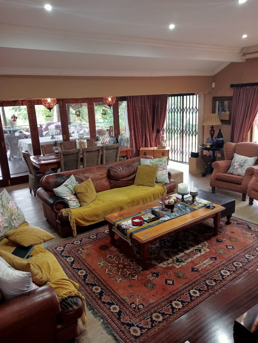 4 Bedroom Property for Sale in Nahoon Valley Park Eastern Cape